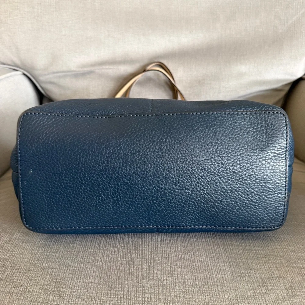 Michael Kors Dark Blue Pebbled Leather with Tan Straps Shoulder Bag Tote - Picture 4 of 15